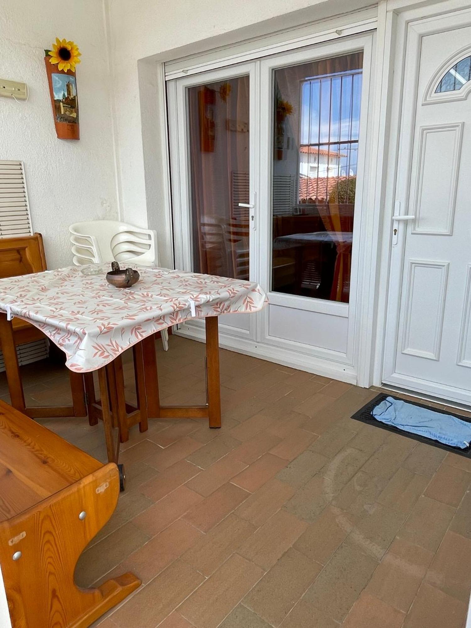 Charme Et Simplicite De Ce Nouveau Bien Empuriabrava Exterior foto